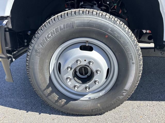 New 2026 Ford F350 XL image 9