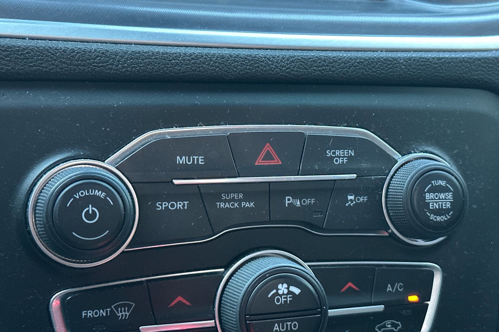 Used 2020 Dodge Charger GT w/ Driver Convenience Group image 30