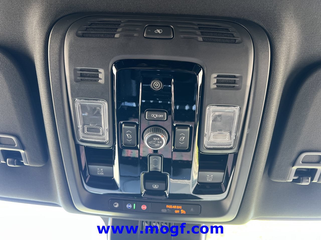 Used 2026 GMC Yukon XL AT4 Ultimate AWD/4WD image 15