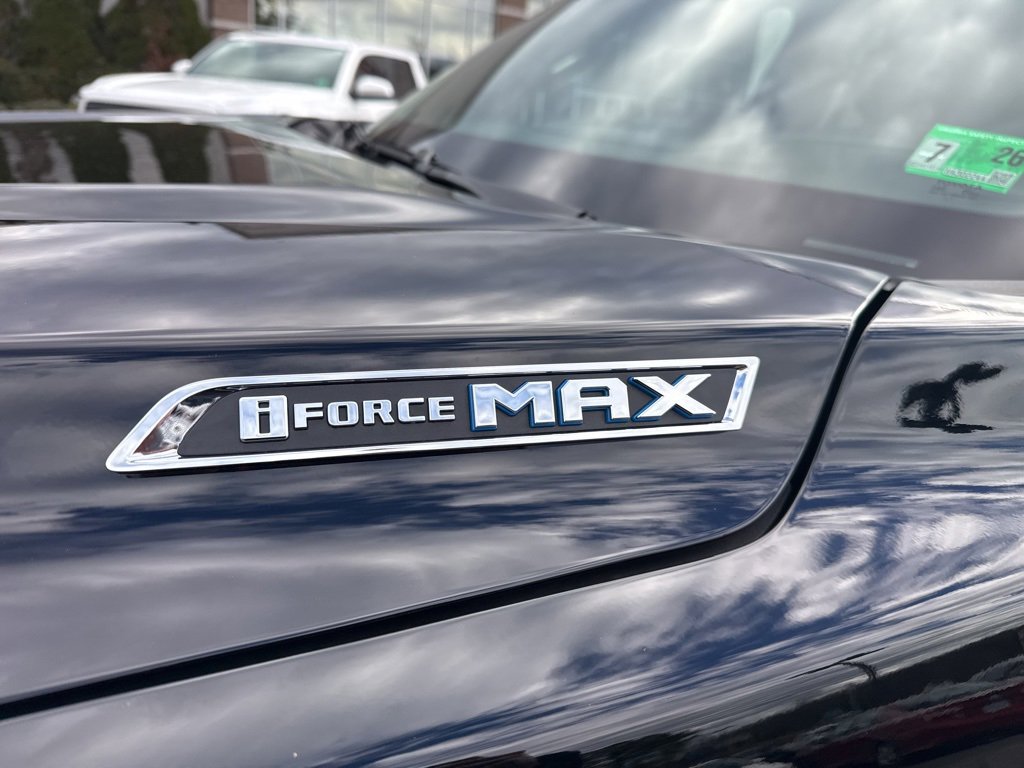 Used 2025 Toyota Tundra Platinum image 5