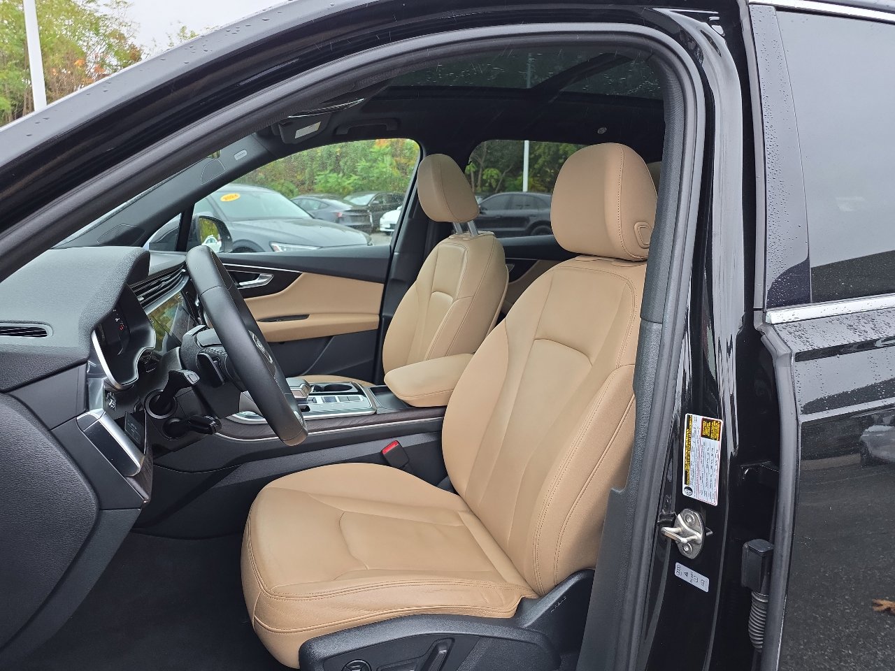 Used 2022 Audi Q7 2.0T Premium Plus w/ Premium Plus Package image 29