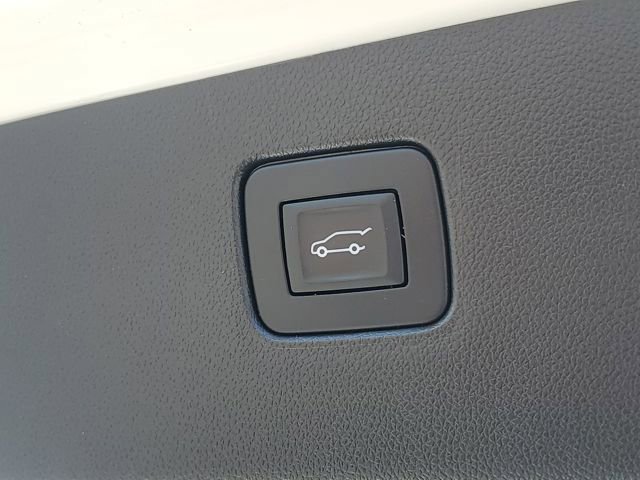 Certified 2024 Buick Envista Sport Touring w/ Convenience I Package FWD image 37