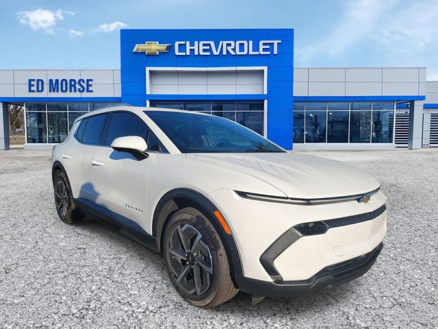 New 2026 Chevrolet Equinox EV LT image 4