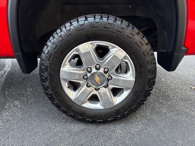 Used 2021 Chevrolet Silverado 3500 LTZ AWD/4WD image 12