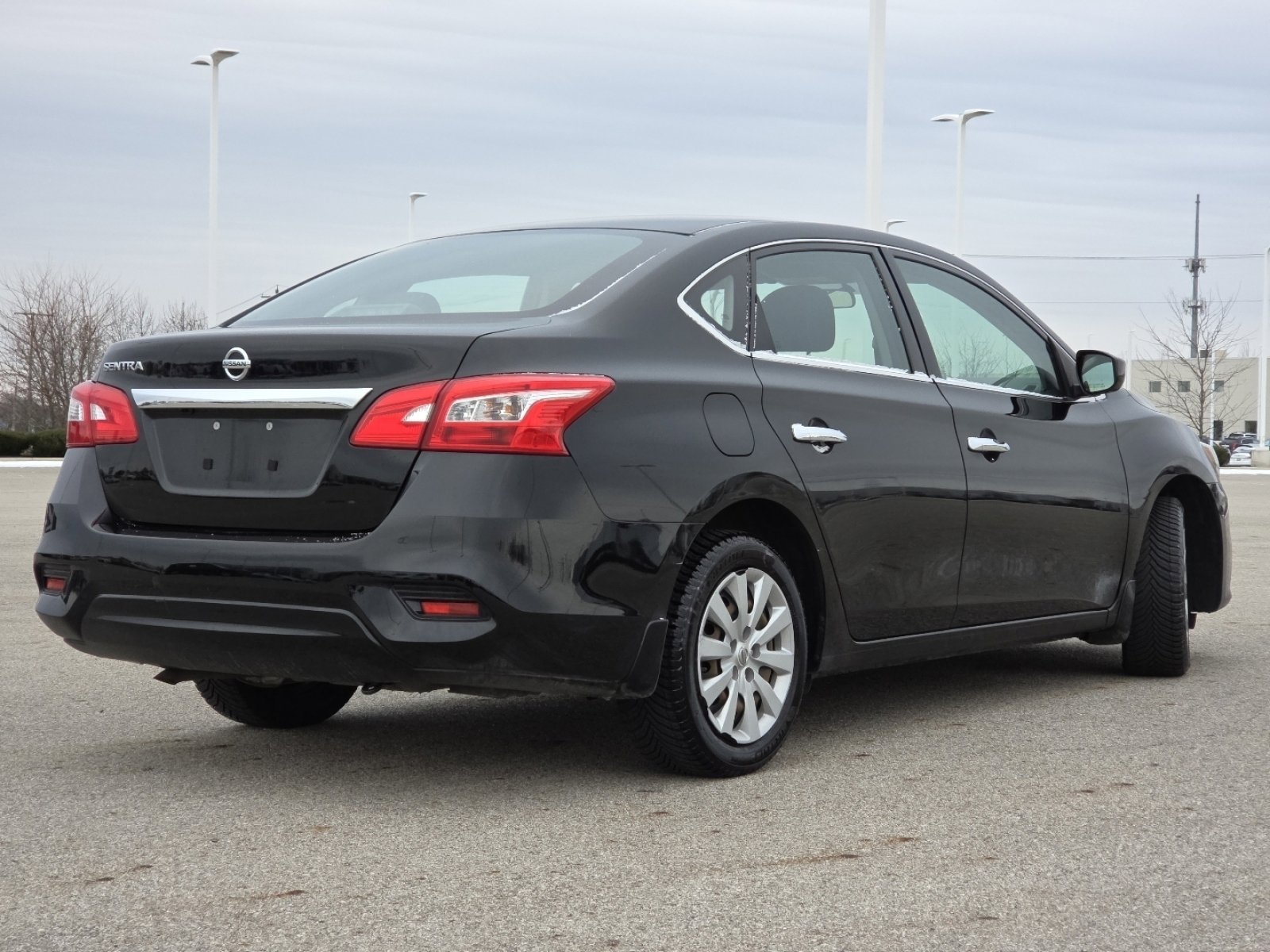 Used 2019 Nissan Sentra S image 17