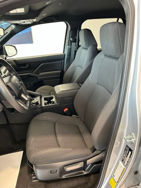 Certified 2026 Toyota 4Runner SR5 AWD/4WD image 7