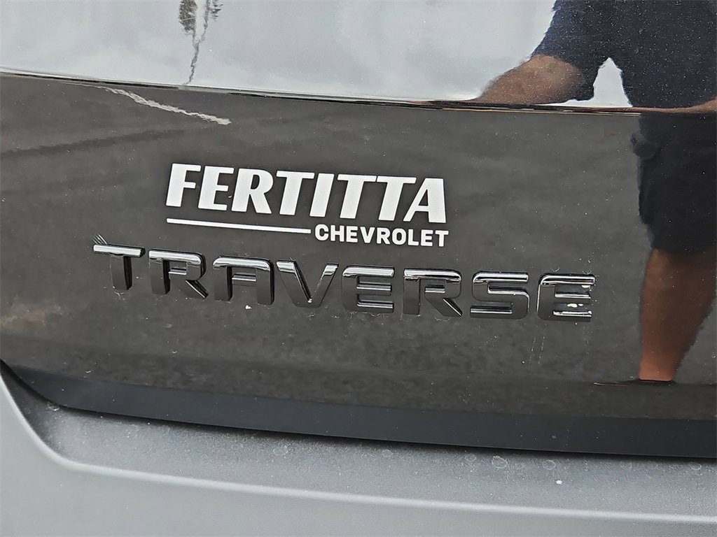 Used 2023 Chevrolet Traverse RS w/ LPO, Floor Liner Package image 32
