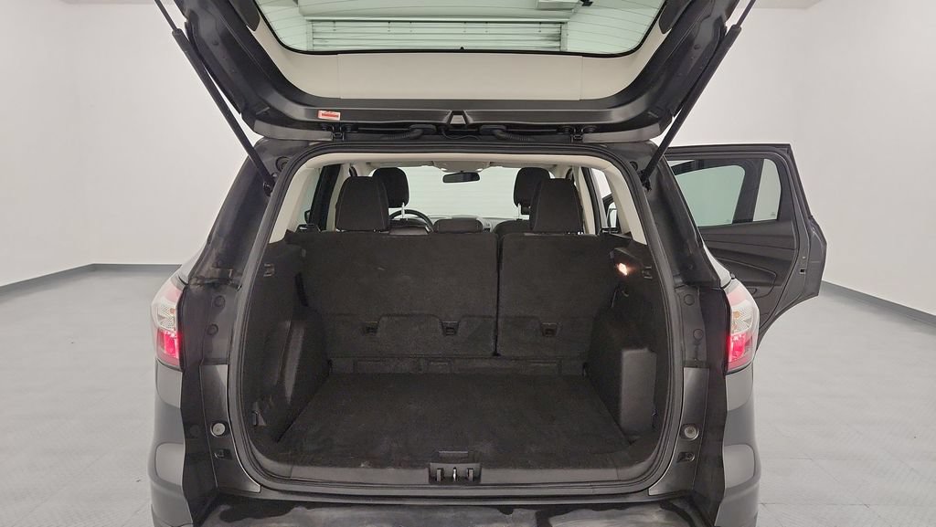 Used 2018 Ford Escape SE w/ SE Sync 3 Package AWD/4WD image 16