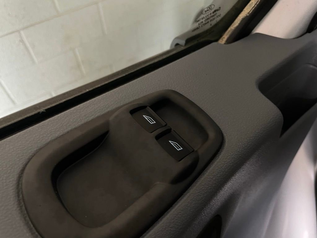 Used 2017 Ford Transit 150 XLT image 32