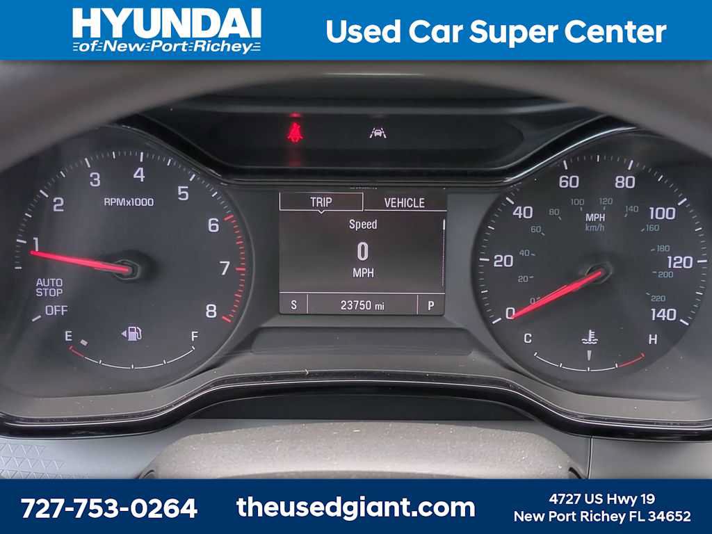 Used 2024 Chevrolet Trax LS w/ LS Convenience Package FWD image 27