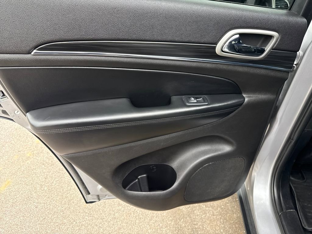 Used 2019 Jeep Grand Cherokee Limited w/ Luxury Group II image 33