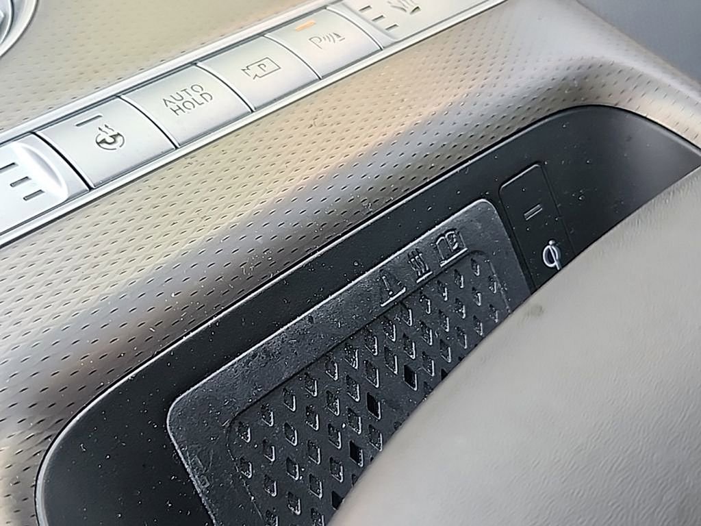 Used 2023 Genesis GV60 Performance AWD/4WD image 27