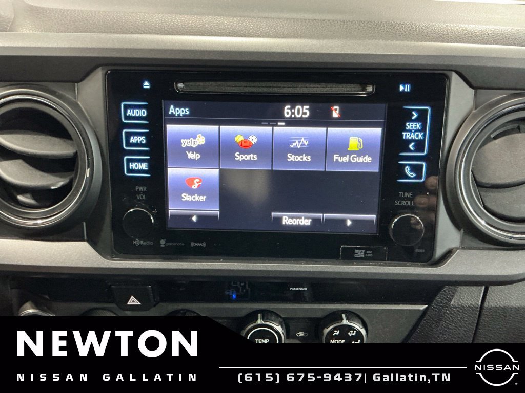 Used 2017 Toyota Tacoma TRD Off-Road w/ Tow Package (A/T) AWD/4WD image 32