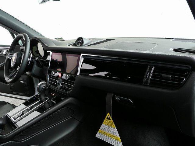 New 2026 Porsche Macan S AWD/4WD image 26