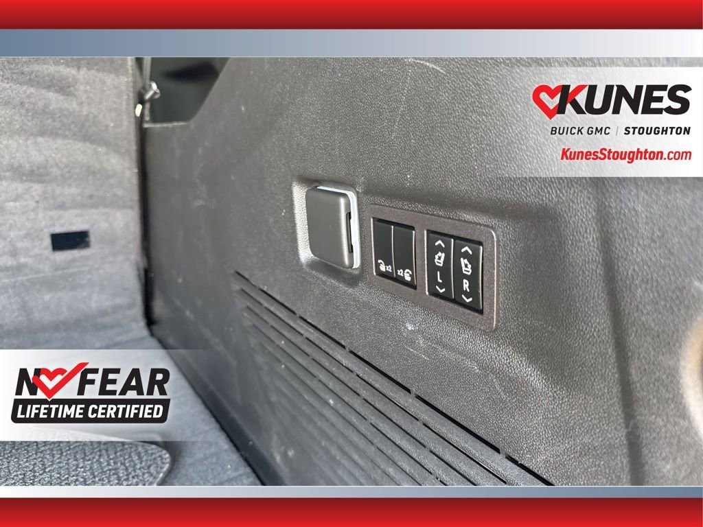 Used 2023 GMC Yukon XL Denali image 20