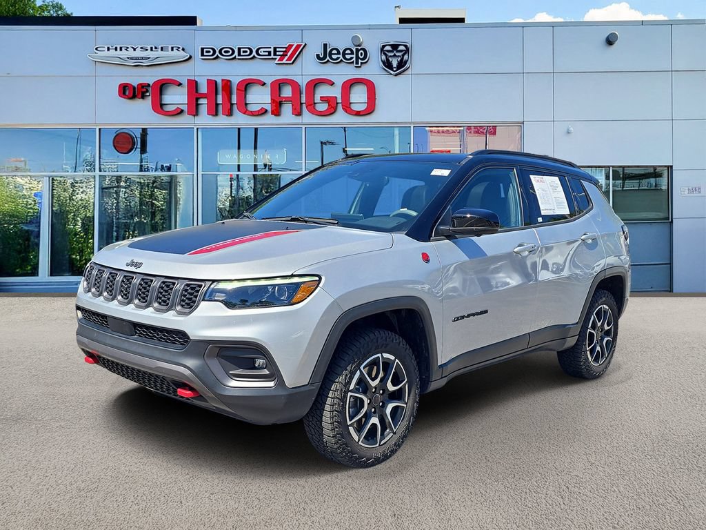 Certified 2025 Jeep Compass Trailhawk w/ Trailhawk Elite Group AWD/4WD image 2