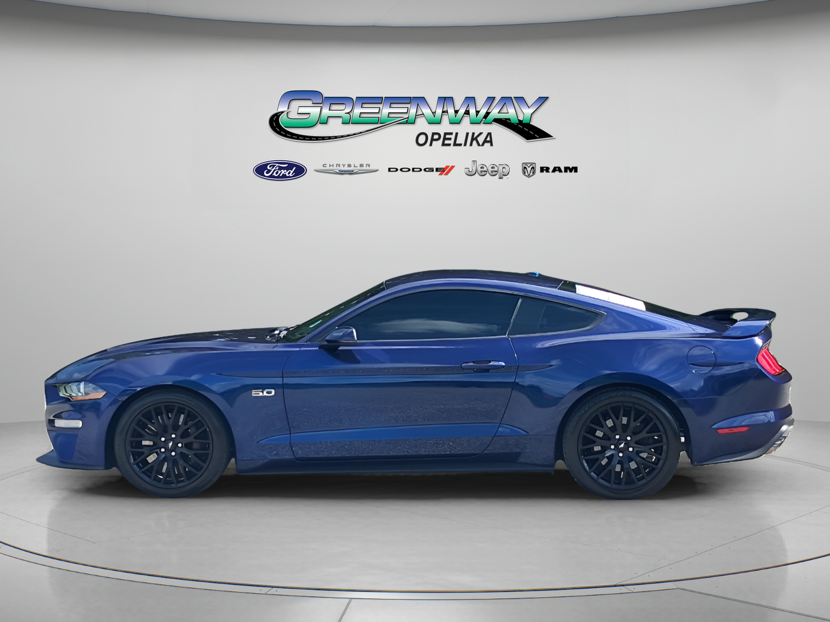 Used 2019 Ford Mustang GT Premium w/ GT Performance Package RWD image 4