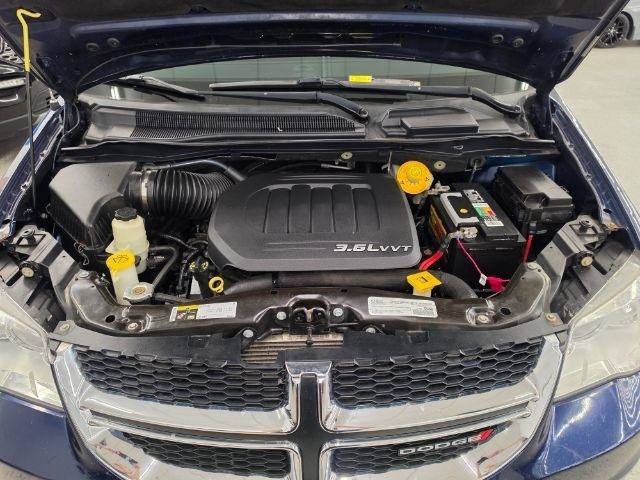 Used 2017 Dodge Grand Caravan SE w/ Power Window Group FWD image 39