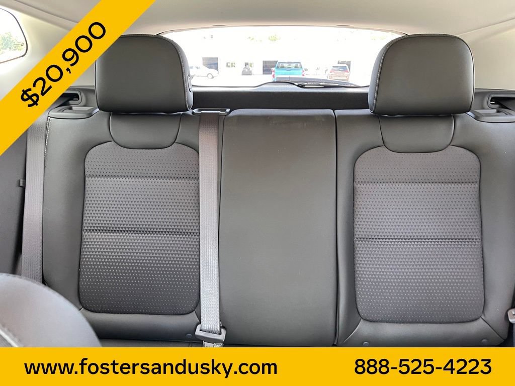 Used 2025 Chevrolet Trax LT w/ Driver Confidence Package FWD image 12
