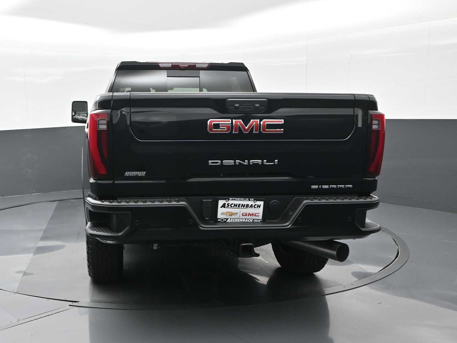 New 2025 GMC Sierra 2500 Denali w/ Technology Package image 8