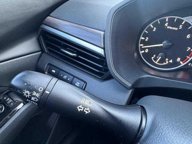 Used 2023 Nissan Altima 2.5 SV FWD image 25