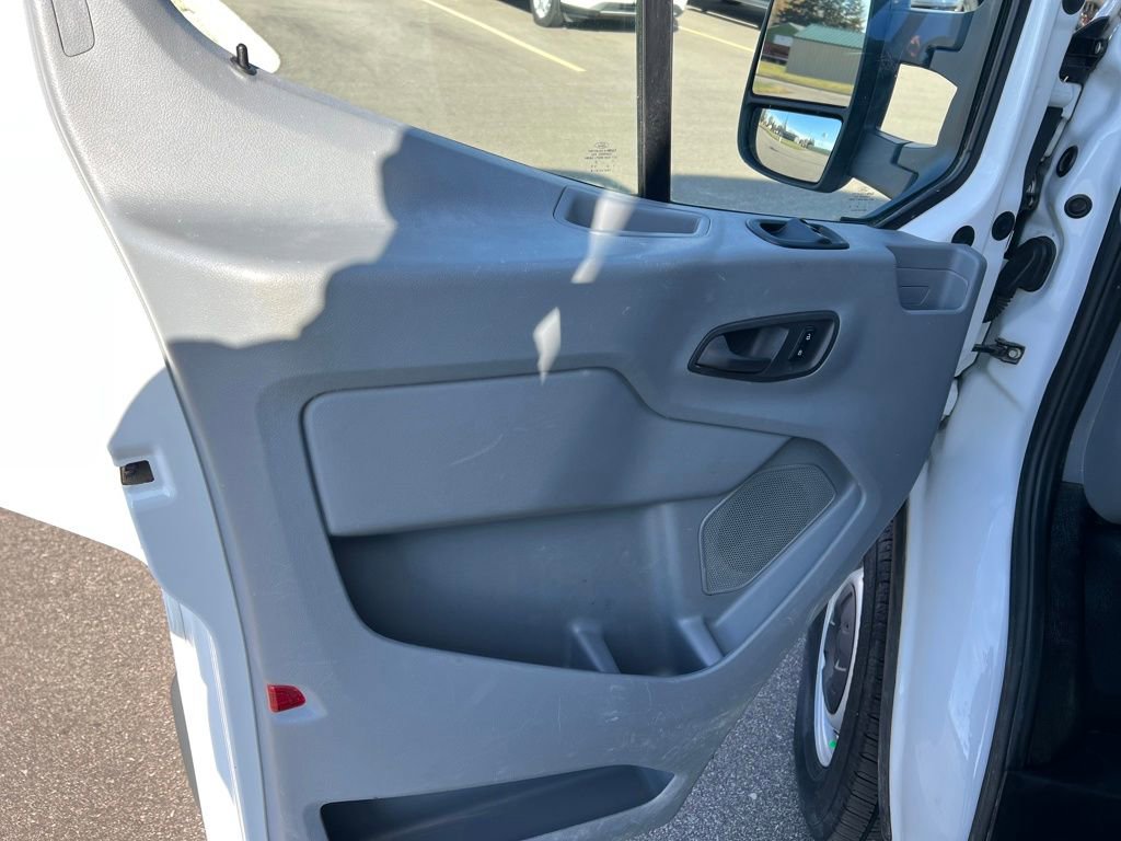 Used 2017 Ford Transit 350 148 High Roof image 12