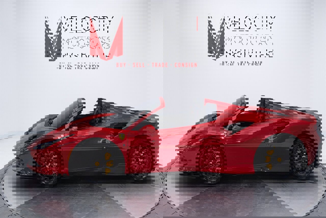 Used 2022 Ferrari F8 Tributo image 17