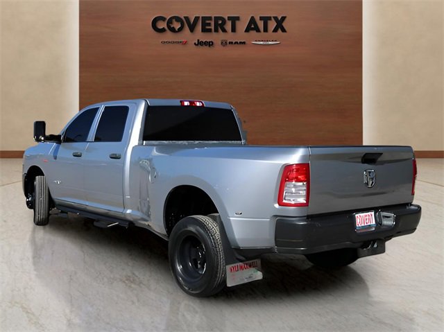 Used 2022 RAM 3500 Tradesman image 3