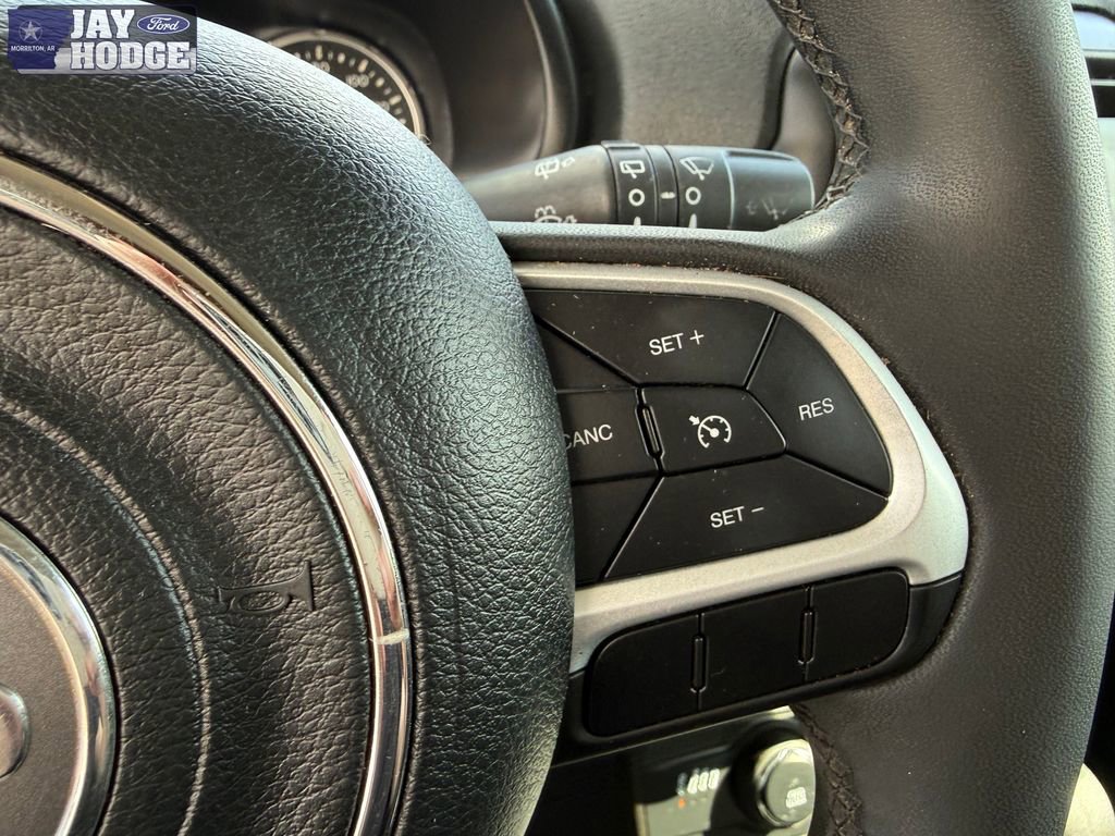 Used 2021 Jeep Renegade Latitude image 34