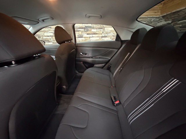 Certified 2023 Hyundai Elantra SEL w/ Cargo Package FWD image 29
