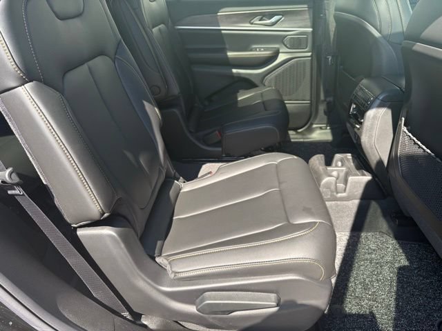 New 2026 Jeep Grand Cherokee L Limited AWD/4WD image 20