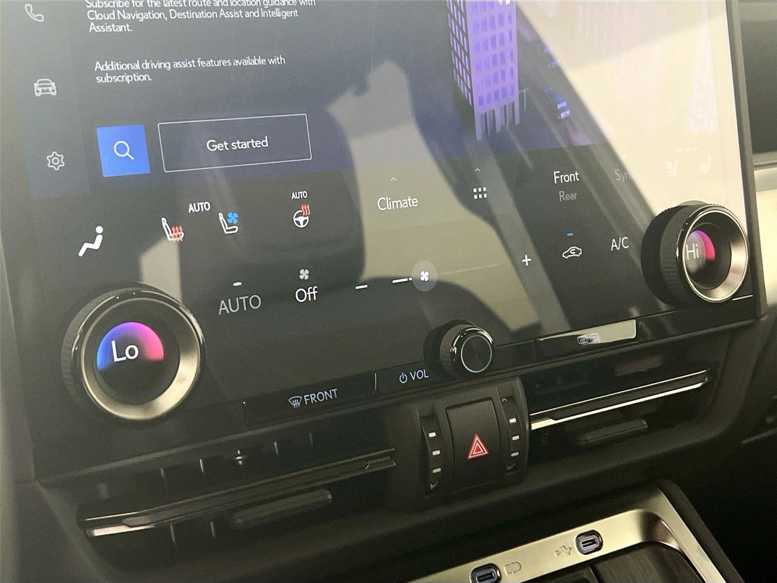 Used 2025 Lexus GX 550 w/ Accessory Package (2T) image 13