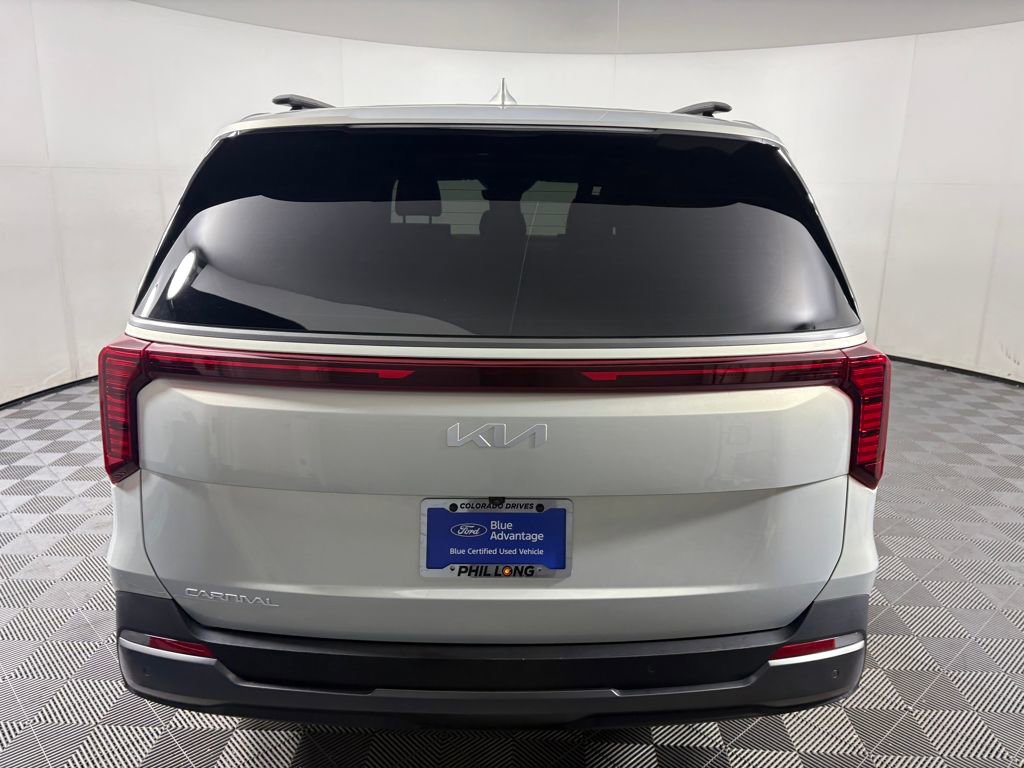 Used 2025 Kia Carnival SX image 6