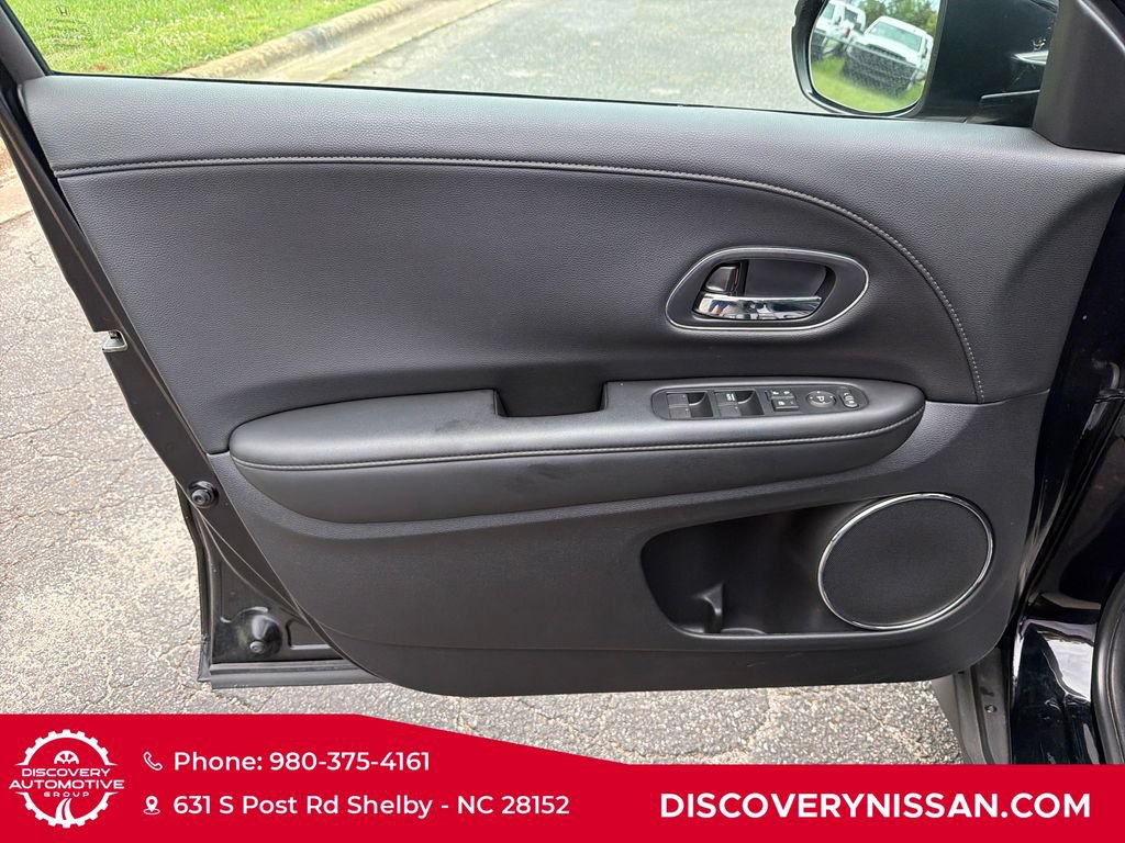 Used 2019 Honda HR-V EX-L image 10