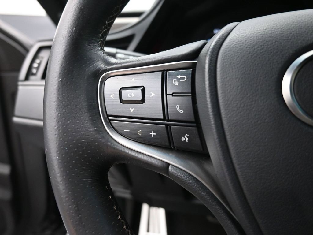 Used 2022 Lexus ES 350 F Sport w/ Accessory Package 2 image 30