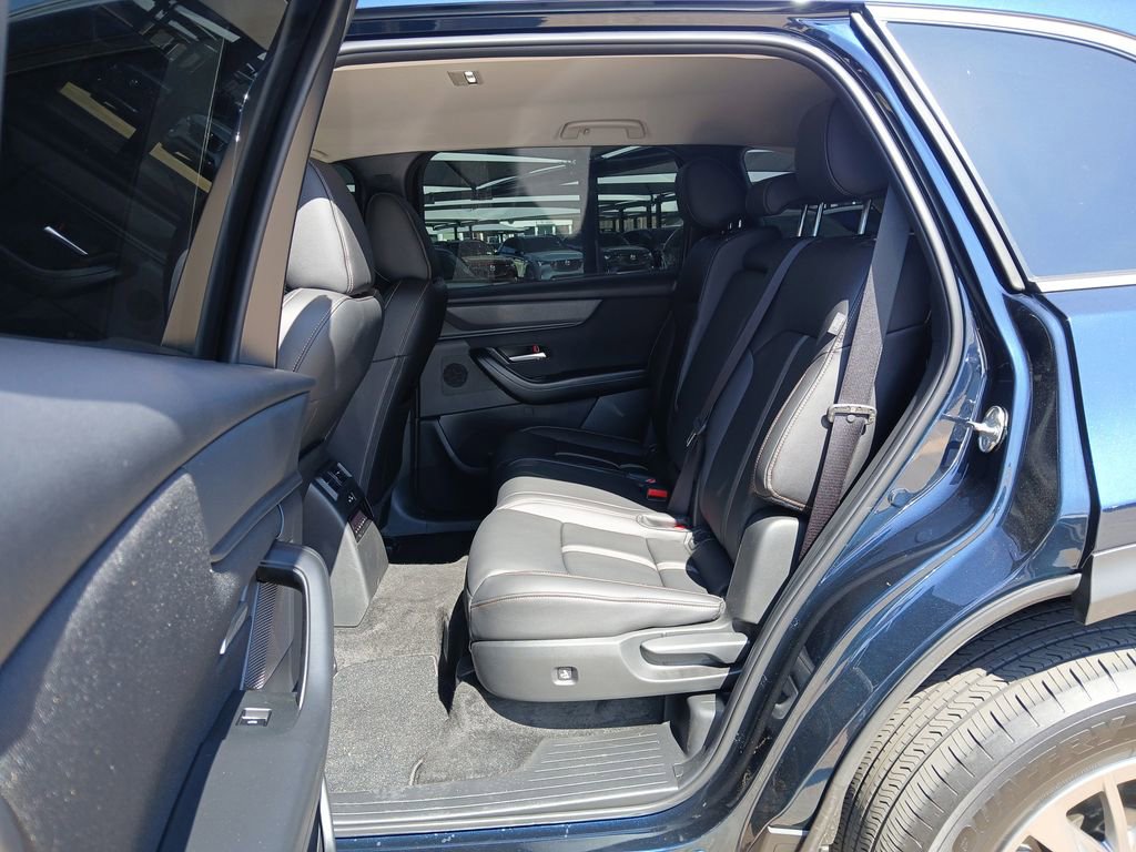 Used 2025 MAZDA CX-90 3.3 Turbo w/ Select Package image 7