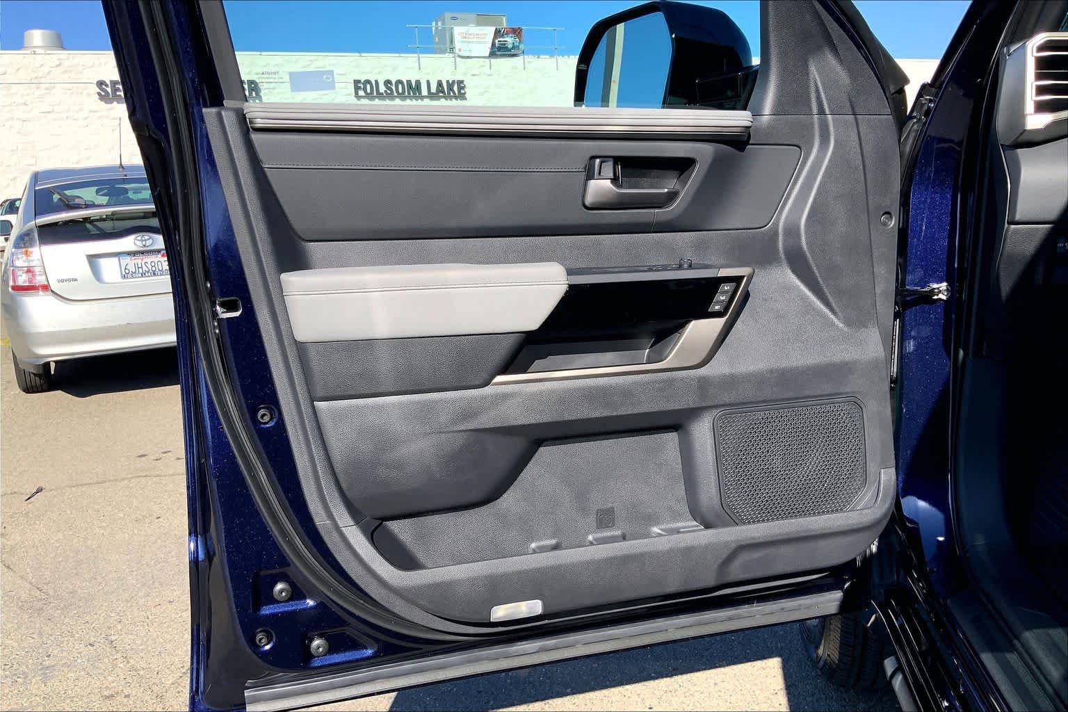 New 2026 Toyota Tundra Limited AWD/4WD image 10