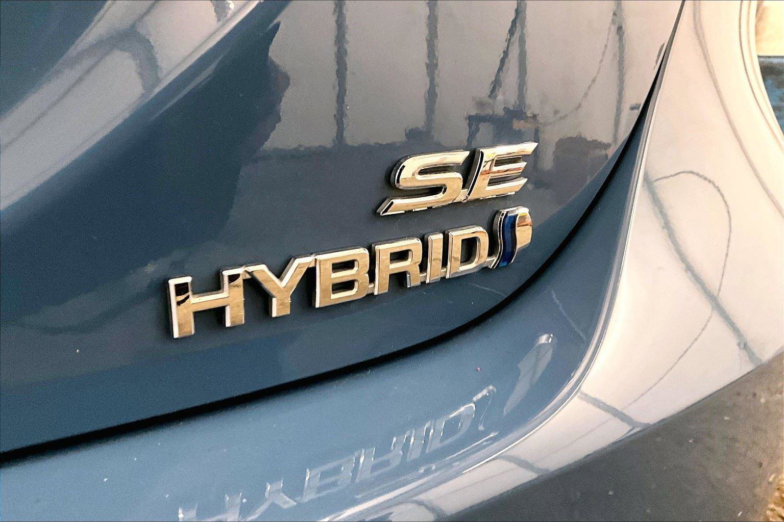 Used 2023 Toyota Camry SE image 13