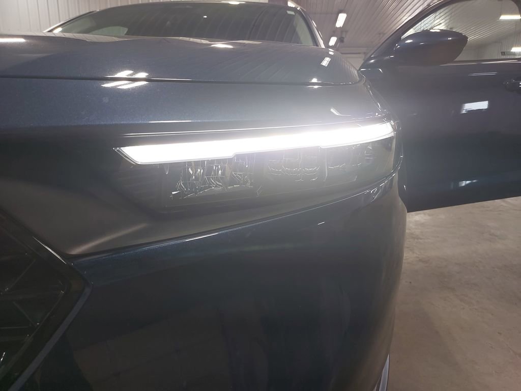 Used 2024 Honda Accord EX image 30