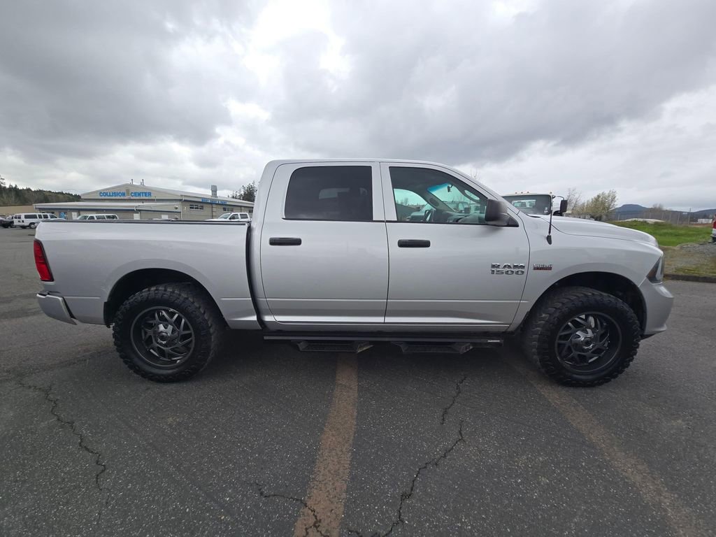 Used 2017 RAM 1500 Express w/ Express Value Package AWD/4WD image 2