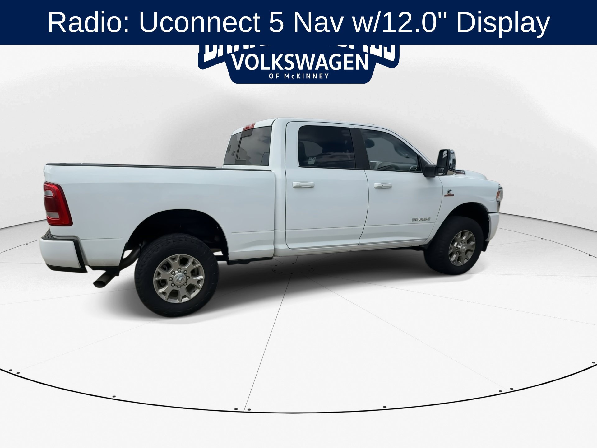 Used 2024 RAM 2500 Laramie AWD/4WD image 9