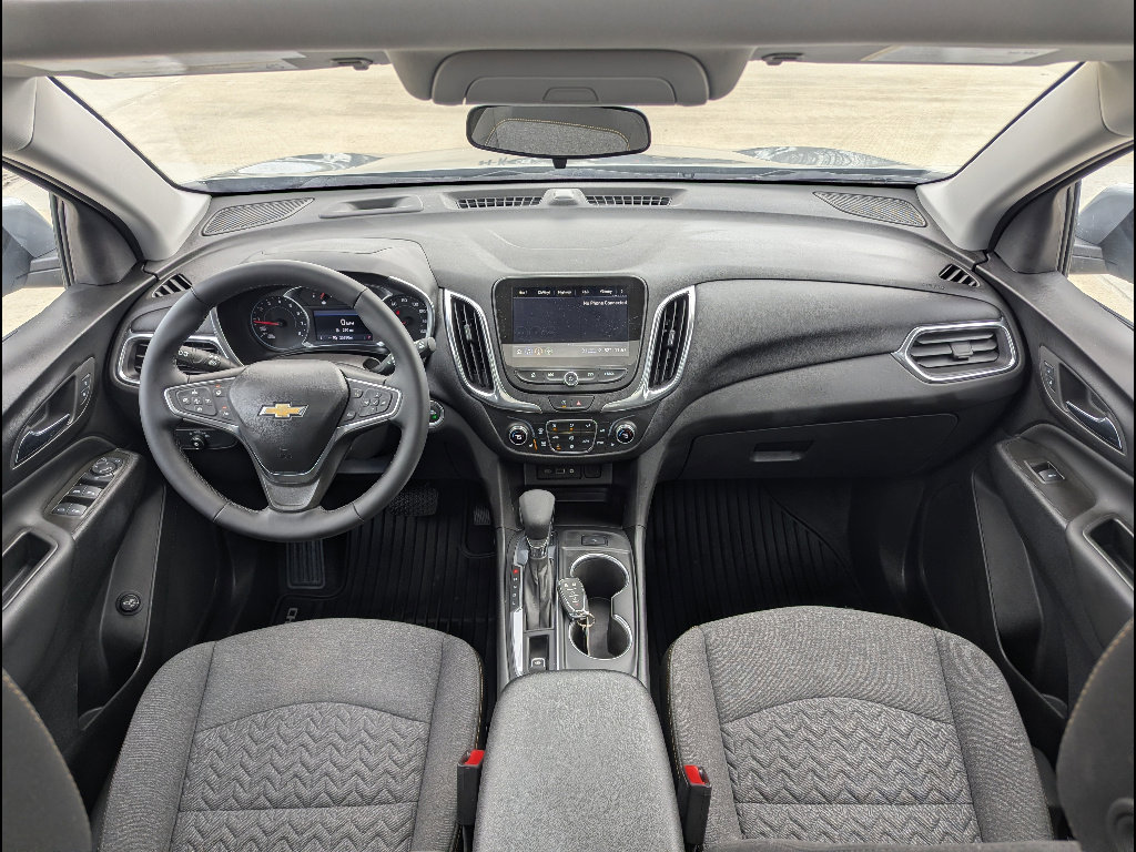 Used 2024 Chevrolet Equinox LT AWD/4WD image 25