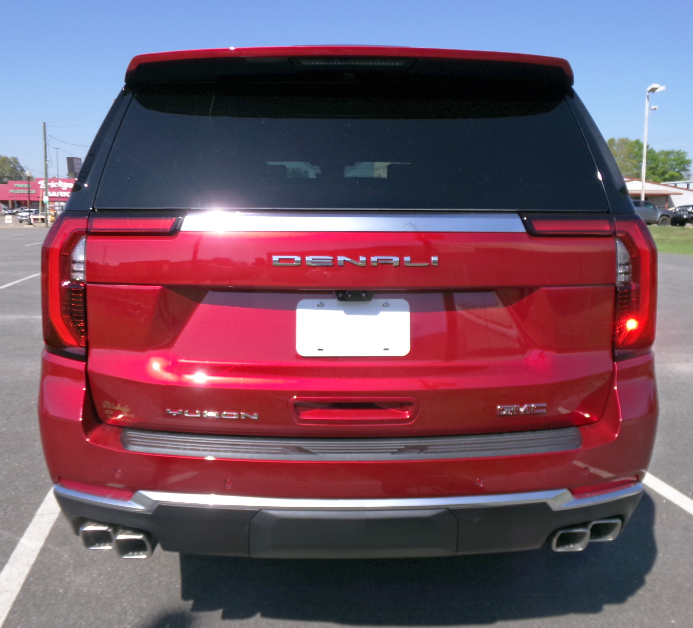 New 2026 GMC Yukon Denali image 4