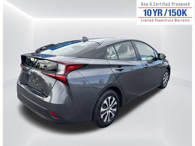 Used 2019 Toyota Prius LE image 6