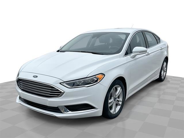 Used 2018 Ford Fusion SE w/ Fusion SE Technology Package