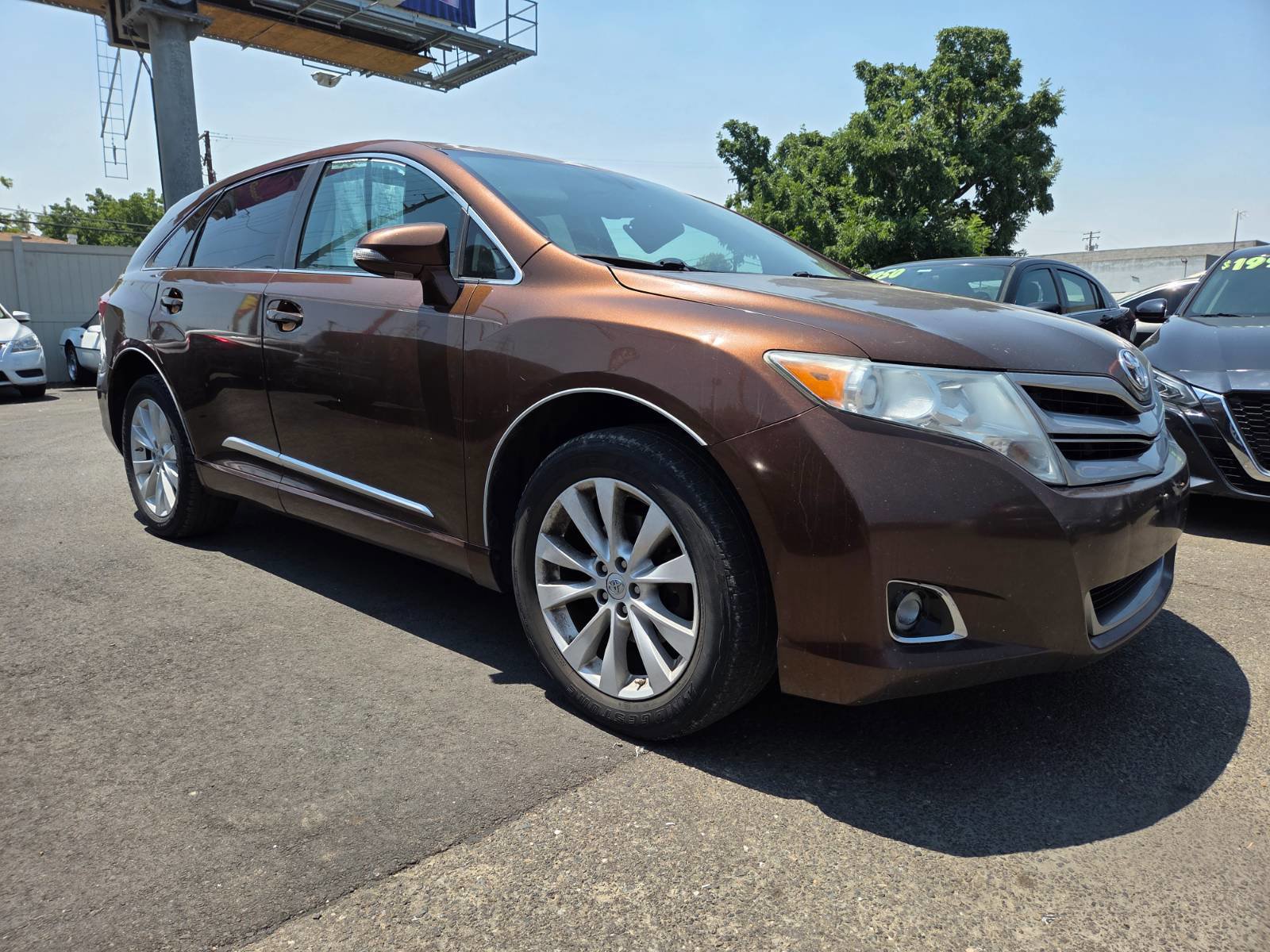 Used 2013 Toyota Venza LE AWD/4WD image 5