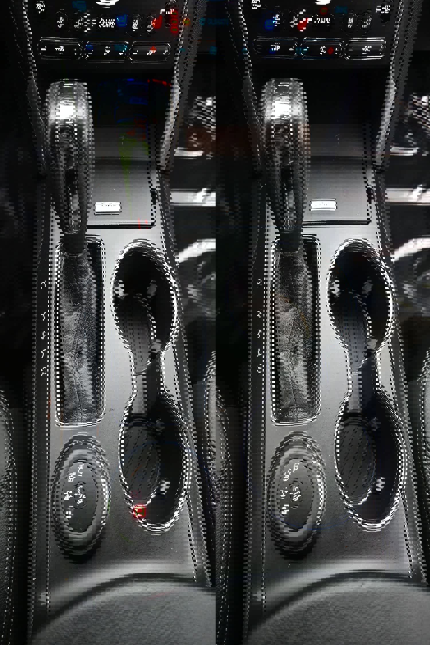 Used 2018 Ford Explorer Limited image 19