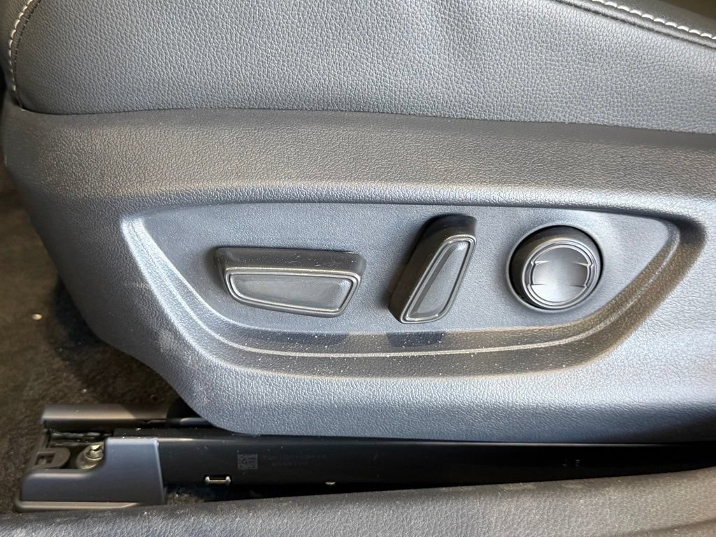 Certified 2026 Toyota Camry SE FWD image 22