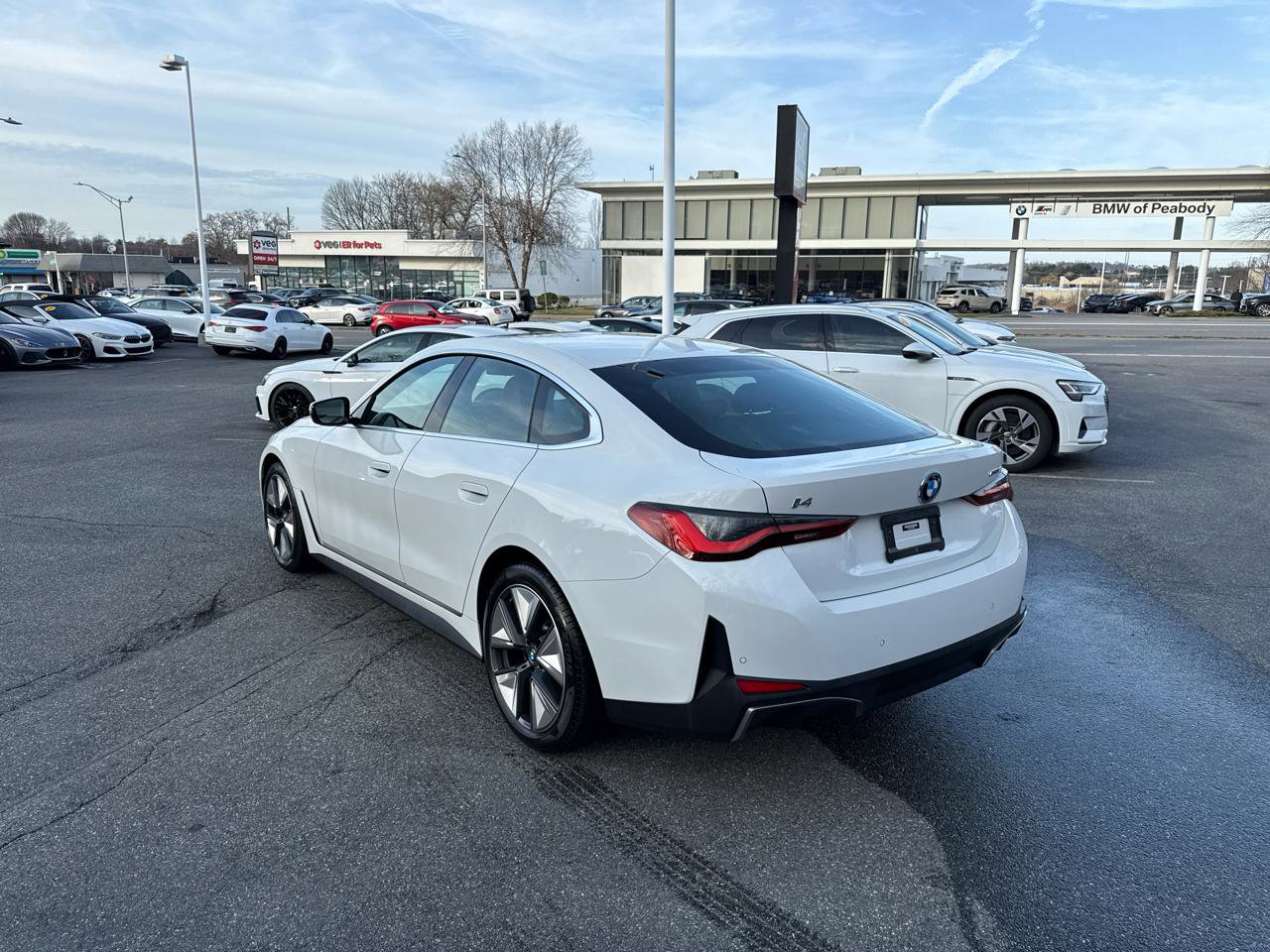 Used 2023 BMW i4 eDrive35 w/ Premium Package image 80