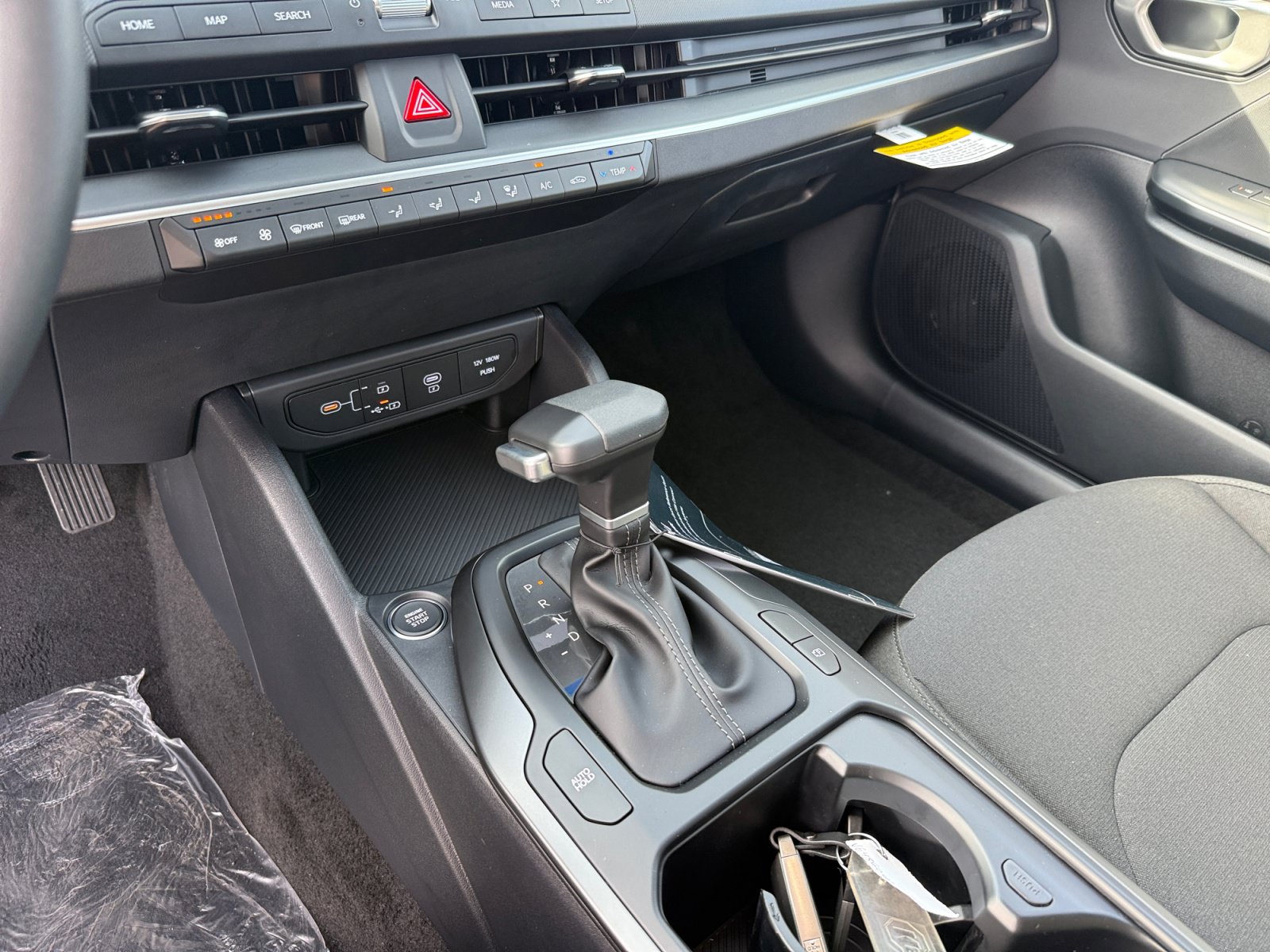 New 2027 Kia K4 FWD image 13